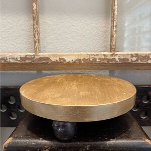 Gold Decorative Pedestal Stand